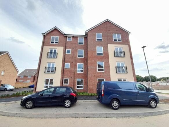 62 Santa Cruz Avenue, Bletchley, Milton Keynes, MK3 5PU