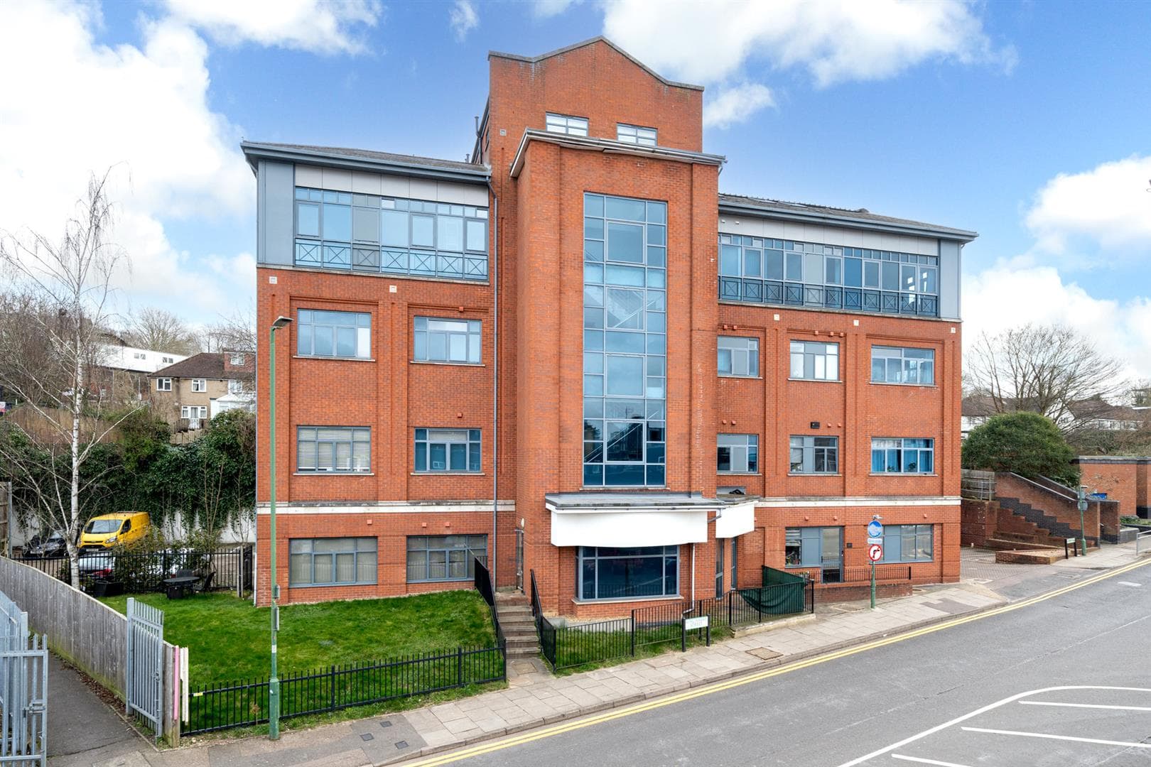 Flat 7, Normandy House, Hemel Hempstead, 1 Wolsey Road, HP2 4TU