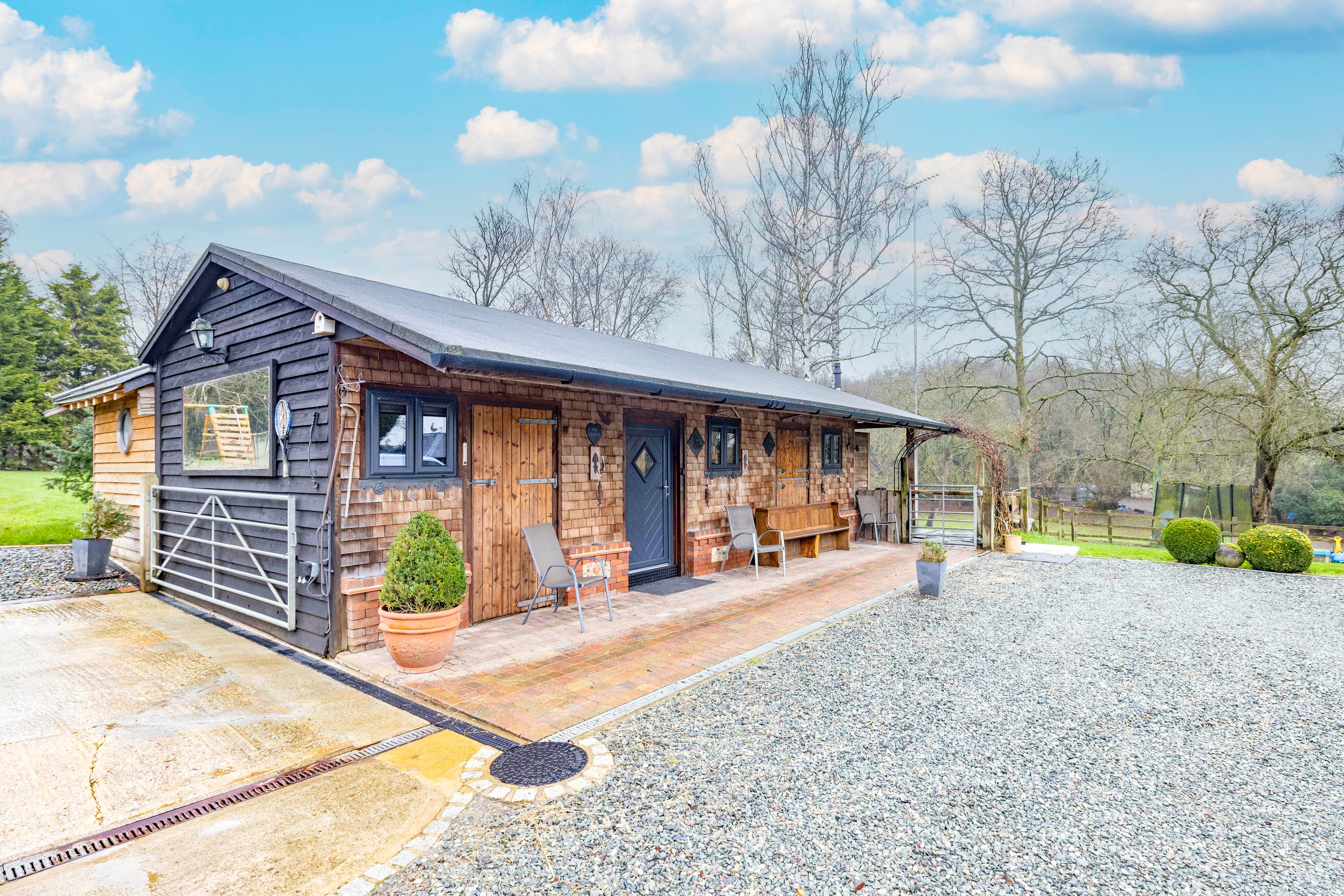 The Stables, The Old Barn, Chipperfield, WD4
