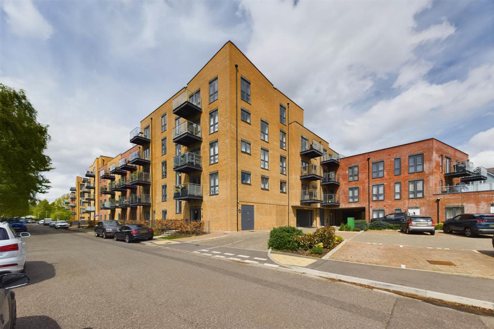 Frogmore Road, Hemel Hempstead, HP3