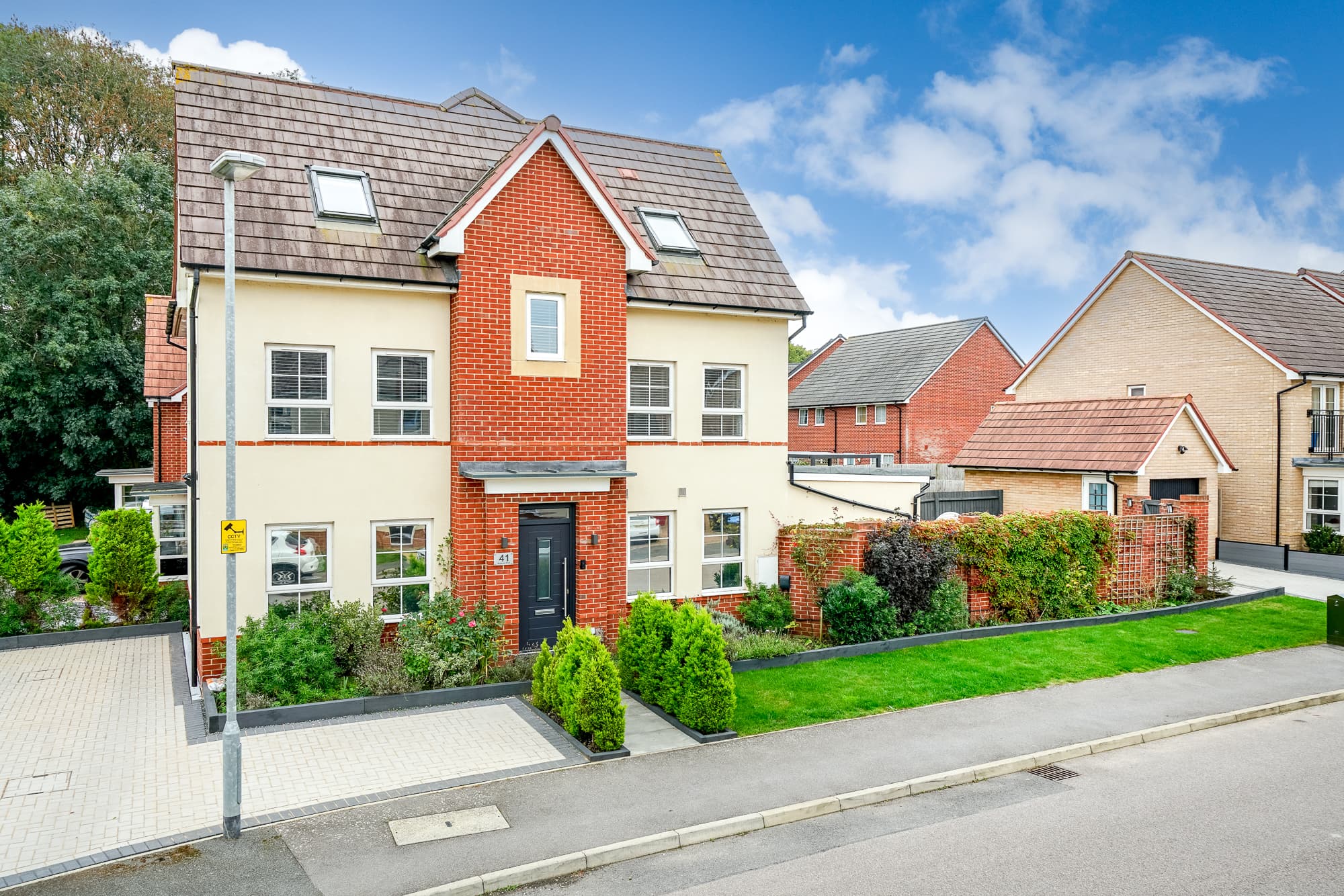 Burgundy Drive, Hemel Hempstead, HP2