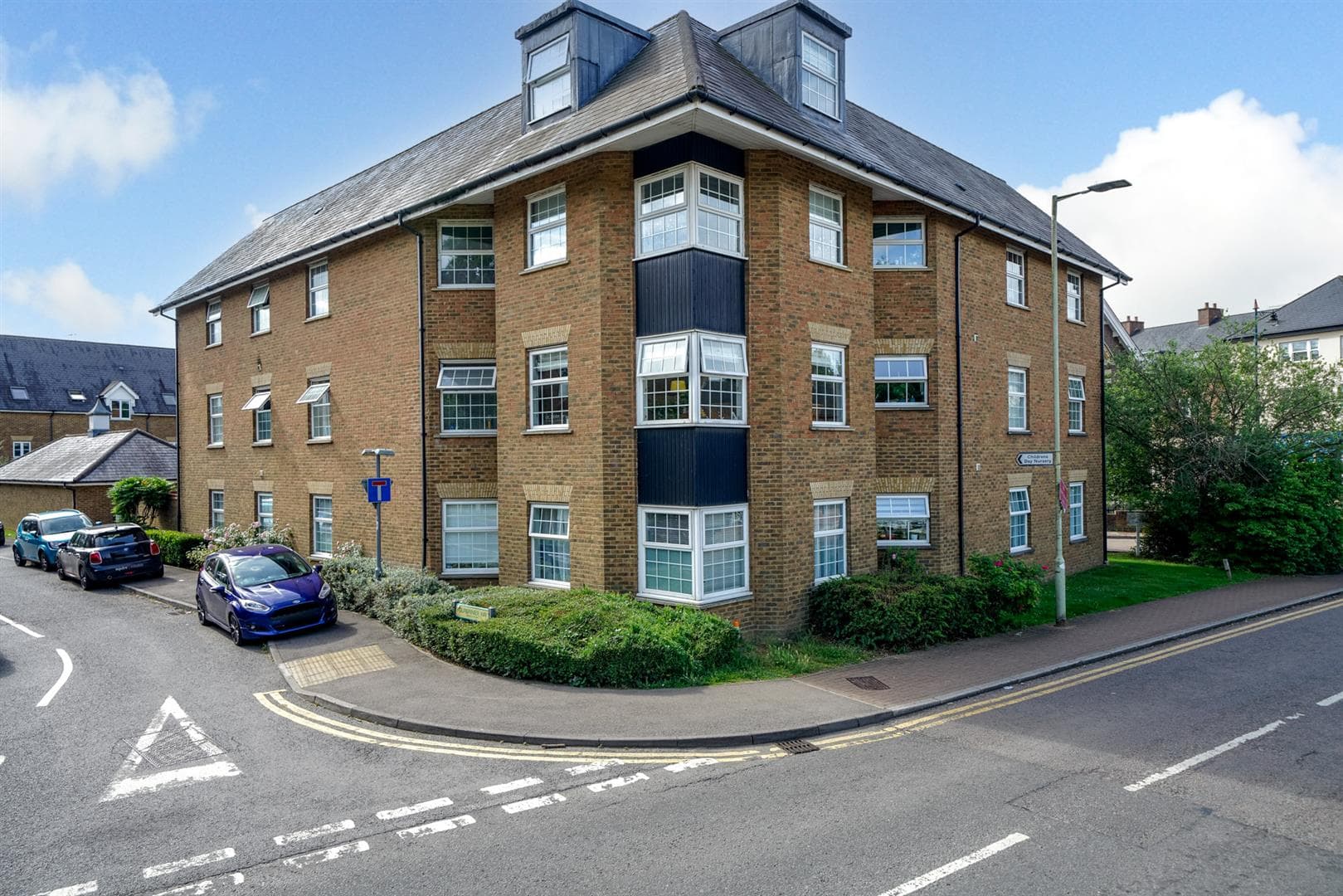 Mill Street, Hemel Hempstead, HP3